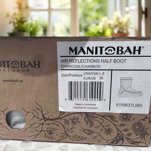 Manitobah Mukluks WR Reflections Half Ankle Boot Size 6 EU 36 - Picture 12 of 12